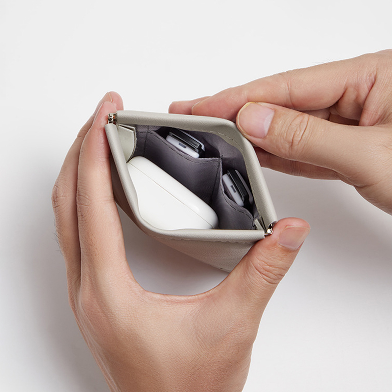 กระเป๋าเก็บของ PU หูฟังบลูทูธ  - Tech Accessories Case บทวิจารณ์และราคา